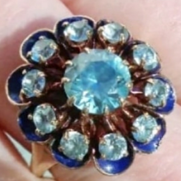 Antique Blue Zircon, Enamel and Gold Cocktail ring - Picture 3 of 4